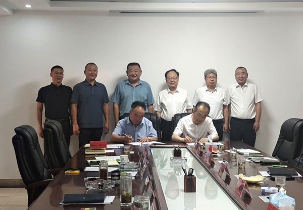 張佩峰一行赴新疆銀水水務(wù)公司、特變電工集團(tuán)拜訪洽談并督導(dǎo)監(jiān)理項(xiàng)目安全生產(chǎn)工作